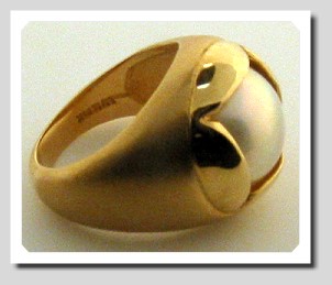Unique 14MM Mabe Pearl Ring 14K Yellow Gold Size 7.5