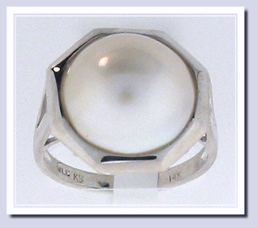 13.6MM Mabe Pearl Ring 14K White Gold Size 7.25